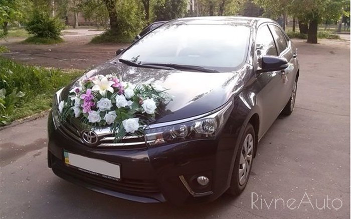 Аренда Toyota Corolla New на свадьбу Ровно