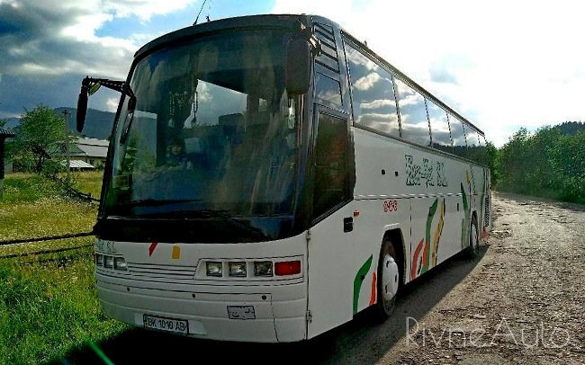 Аренда Автобус Mercedes K113 на свадьбу Ровно